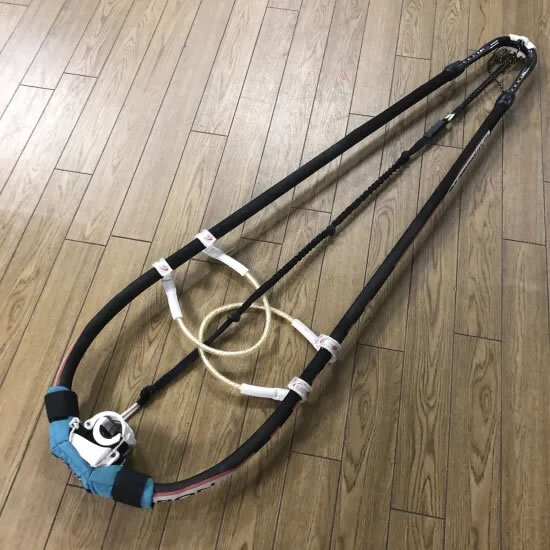 【中古ブーム】 AERON アーロン 【CARBON 140-190】 ウインドサーフィンカーボンブーム 店頭取引限定発送出来ません。