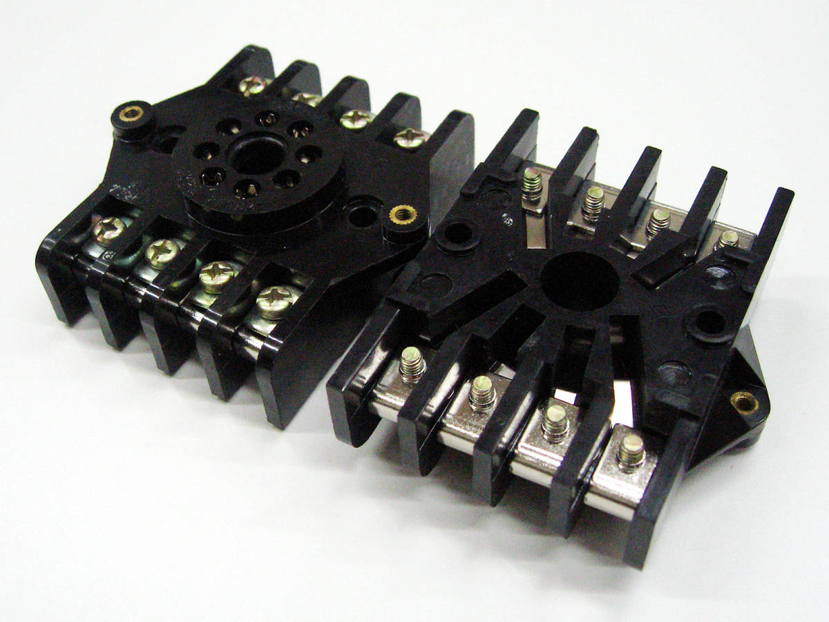 ★☆（管SOP005） OMRON PF082-1 US8Pソケット 2個セット / NOS OMRON PF082-1 2pcs☆★