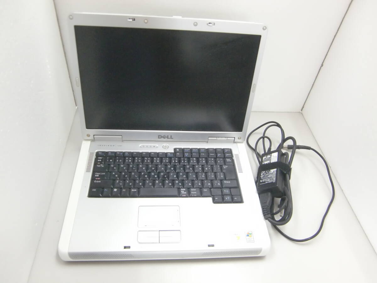 DELL　INSPIRON　1501　 OS:Windows　Vista CPU:AMD　Turion 64×2　1.60GHz HDD:160GB RAM:2GB DVD+-RW 無線LAN　ACアダプター付