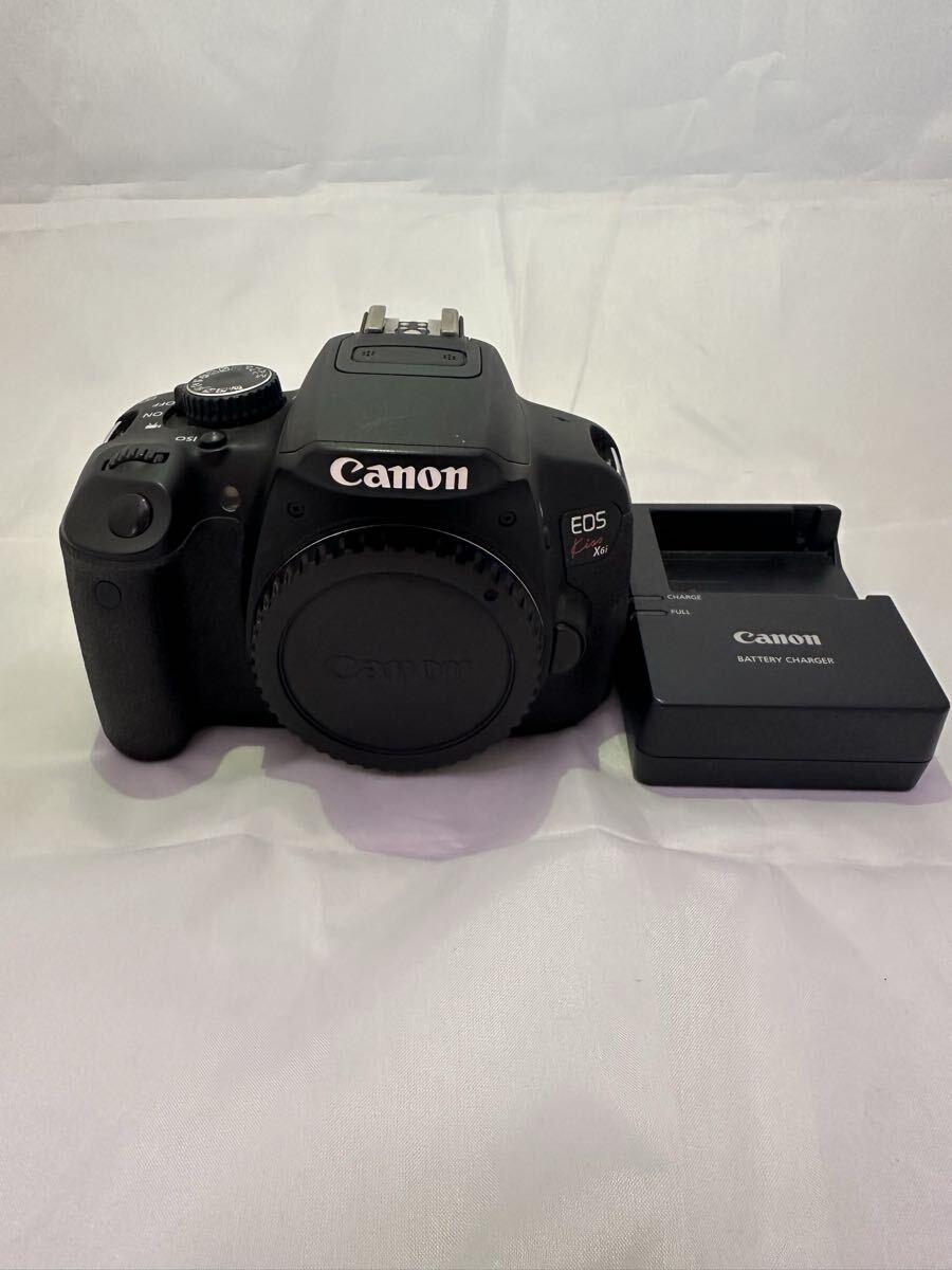 【極上美品】 Canon キャノン EOS kiss X6i ボディ デジタル一眼レフ 【動作確認済み】　＃８２５０２