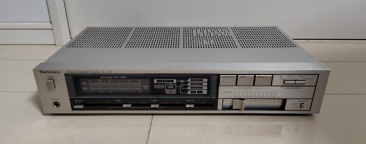 Technics テクニクス SU-Z35 INTEGRATED AMPLIFIER プリメインアンプ 通電のみ確認 他は未確認 ジャンク 現状品