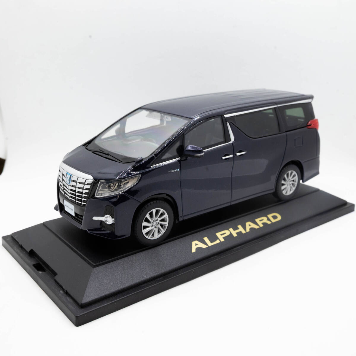 トヨタ アルファード 30系 前期 1/30 カラーサンプル スパークリングブラックパールクリスタルシャイン 色見本 ミニカー 模型 #ST-04562
