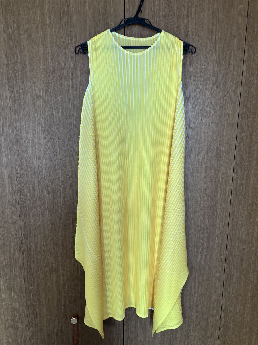 新品 未使用 PLEATSプリーツ黄色 ワンピース