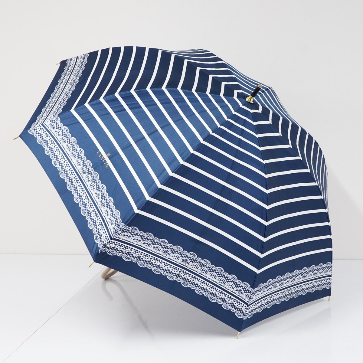 傘 LANVIN en Bleu ランバンオンブルー USED美品 ボーダー レースプリント ネイビー 耐風 ジャンプ 60cm A3090