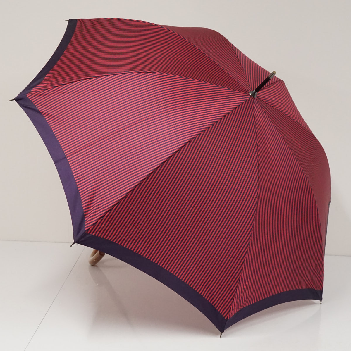 傘 丸安洋傘（株） USED美品 ストライプ ピンク バイオレット 日本製 グラス骨 ジャンプ 木製手元 高級 甲州織 60cm S3095