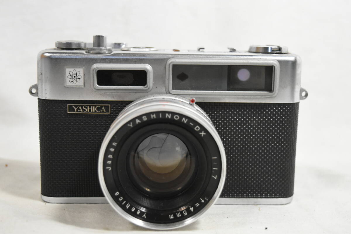 YASHICA　ヤシカ　Electro 35 フィルムカメラ　YASHINON-DX　1:1.7 f=45cm　ヴィンテージ