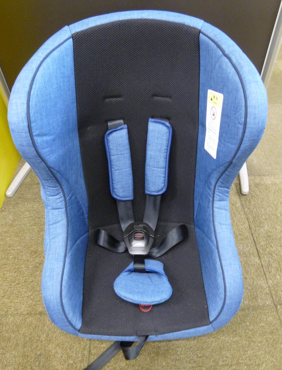中古 PRESS プレス チャイルドシート B-245 [W-283] 送料無料(北海道・沖縄・離島・佐川急便中継料金がかかる地域は除く)