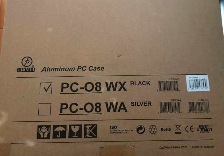  [展示品]希少品 LIAN LI PC-O8WX ブラックATX ケース ATX対応、側面強化ガラスパネル、LEDイルミネーション　160サイズ　