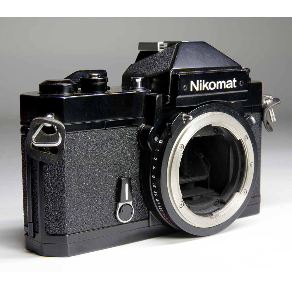 ニコン　フィルムカメラ　Nikomat FT2　582