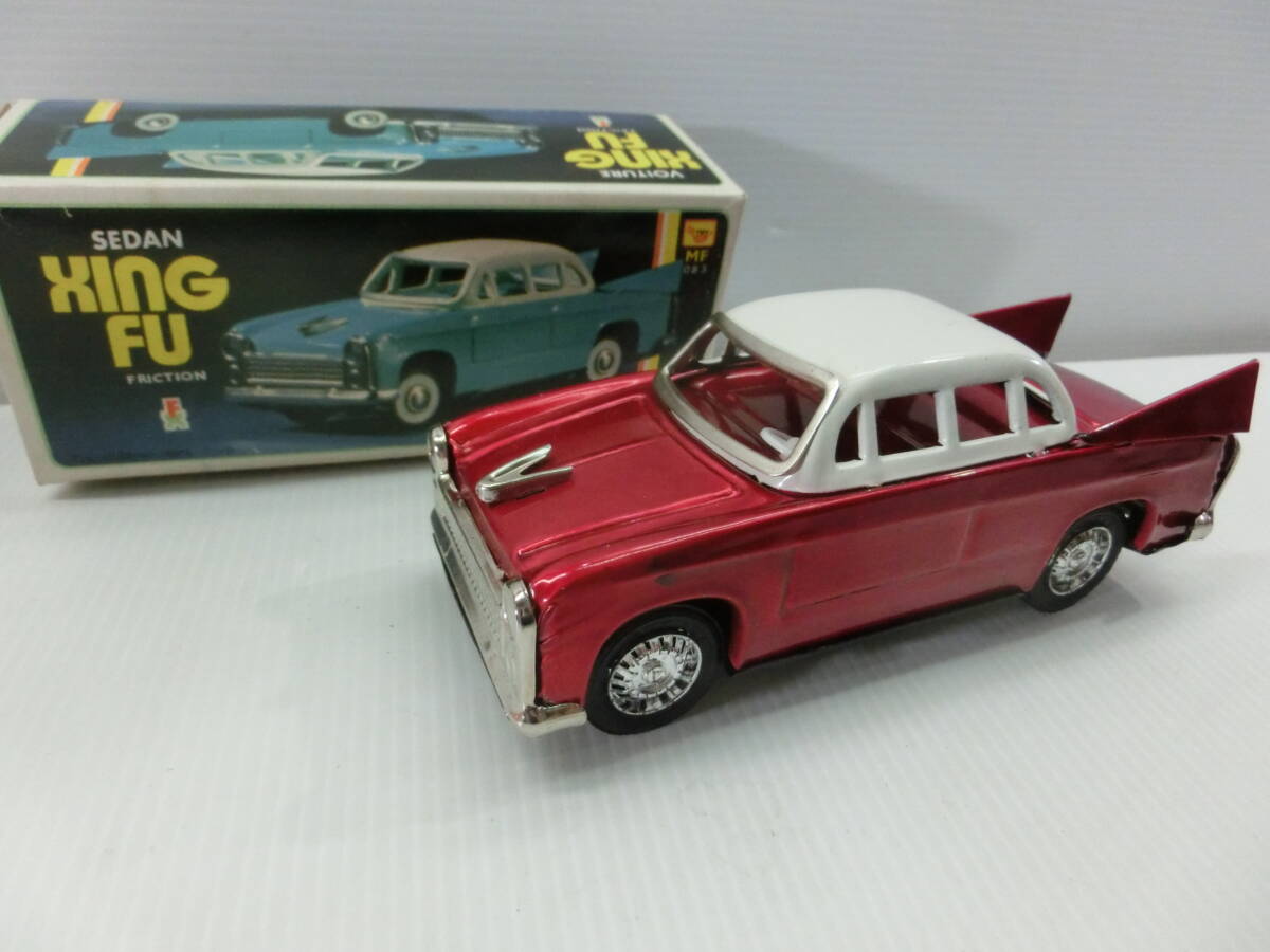 昭和レトロ ブリキ フリクション 自動車 セダン XING FU