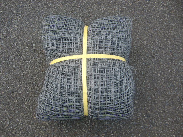 ネット　６ｍ×３，７ｍ　グレー