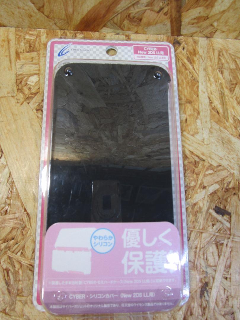 CYBER　シリコンカバー ( New 2DS LL 用) ブラック
