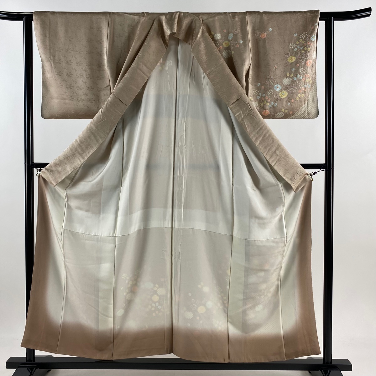 {$data['title']拍卖