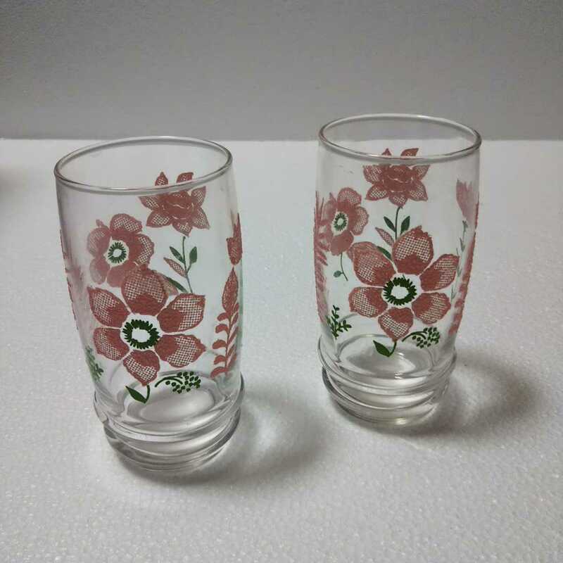 昭和レトロ ピンクの花柄 ポップ グラス 2客 吹付け絵柄 コップ デットストック