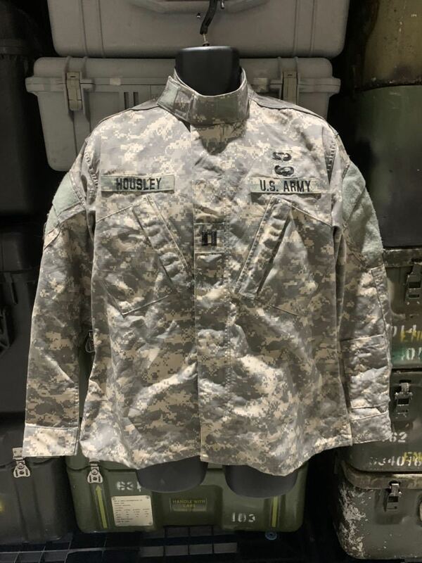米軍 実物 放出品 美品 特殊部隊 US ARMY ACU ジャケット サイズ M-R サバゲー