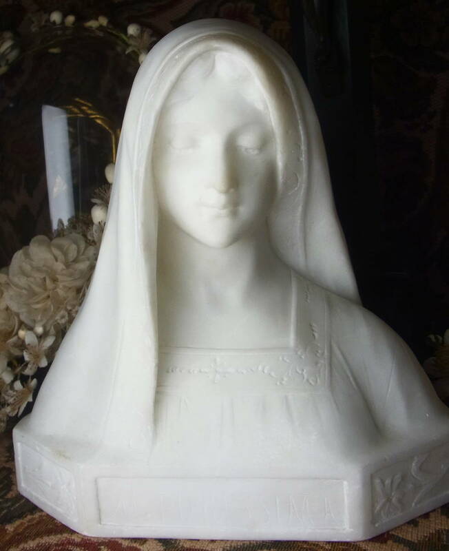西洋アンティーク 美しい聖母マリアの胸像 Ave Maria MATER Purissima アラバスター 雪花石膏 いと潔き御母 聖母マリア 重厚 聖像彫刻 美