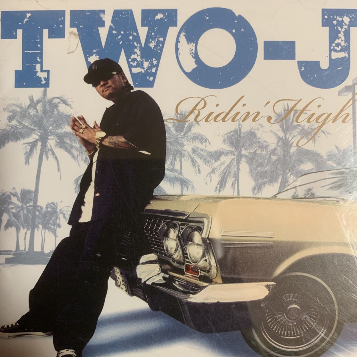 TWO-J 『Ridin' High』AK-69,DJ RYOW,TOKONA-X,EQUAL,AKIRA,M.O.S.A.D,Mr.OZ,G.CUE,EL LATINO,CITY-ACE,DAZZLE4LIFE,DS455,DJ☆GO,MoNa