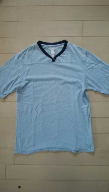 nonnative(ノンネイティブ) 03S/SVネックボタン付無地半袖Tシャツ カラー:ブルー系