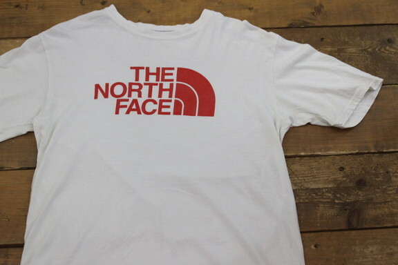 THE NORTH FACE ロゴプリント Tシャツ 白 ホワイト/レッド S/P（日本サイズL相当）ノースフェイス 
