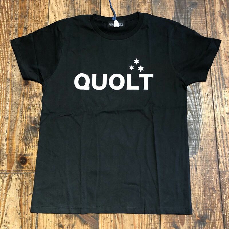 quolt クウォルト 半袖Tシャツ ロゴtシャツ Tシャツ 蓄光プリント　901t925