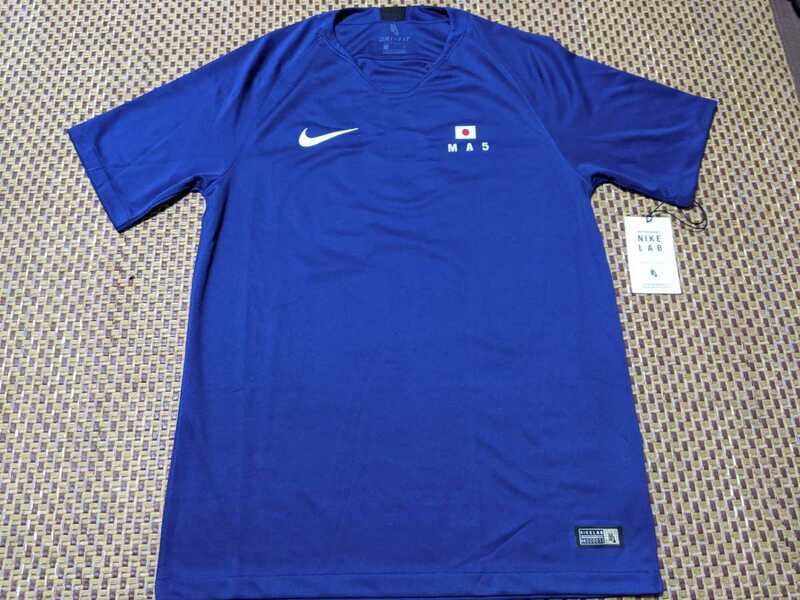 新品未使用 NIKELAB 半袖シャツ ナイキ プラクティスシャツ Mサイズ 18 サッカー フットサル ナイキラボ 日本 MA5 ワールドカップ