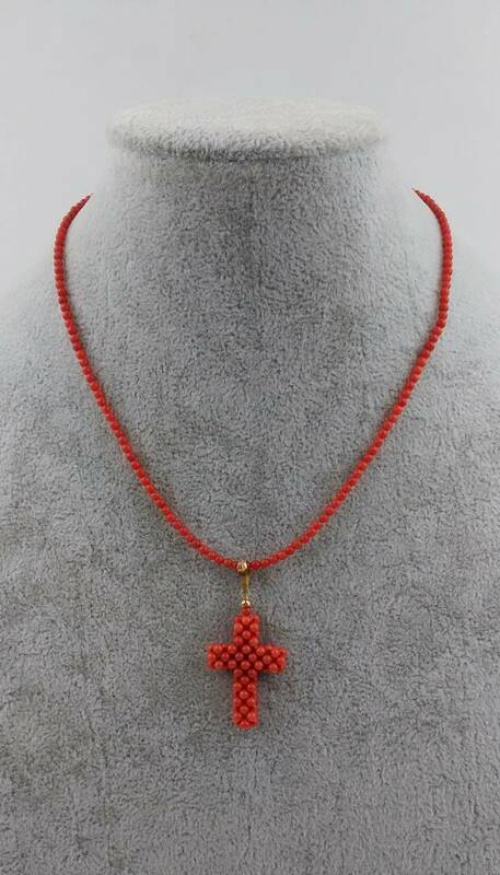 (H8) 赤珊瑚　ネックレス　クロス　十字架　ペンダントトップ　K18 アクセサリー