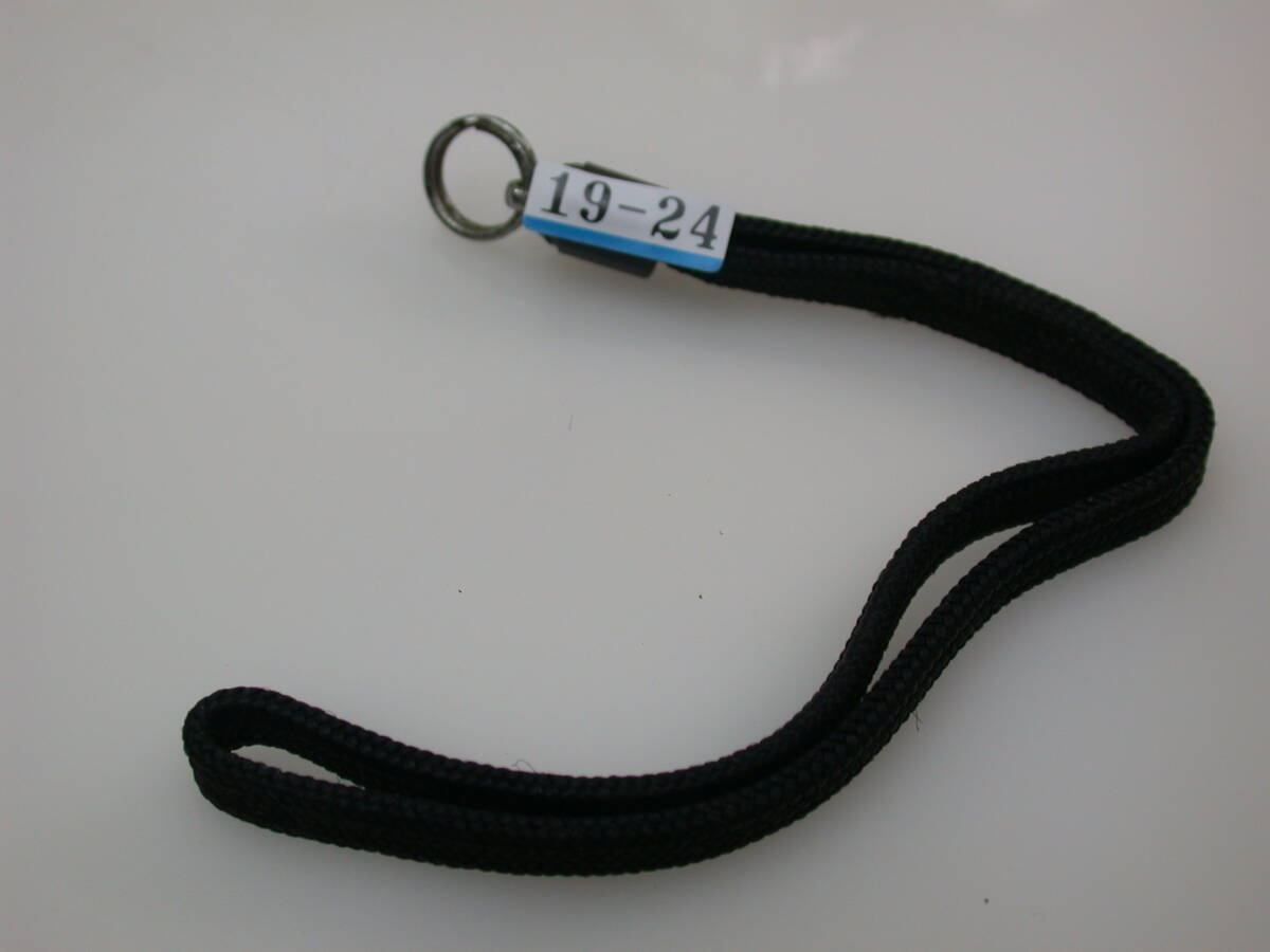 19-24 即決 コニカC35用　リストストラップ 