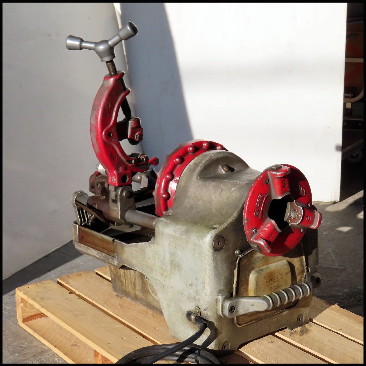 {$data['title']拍卖