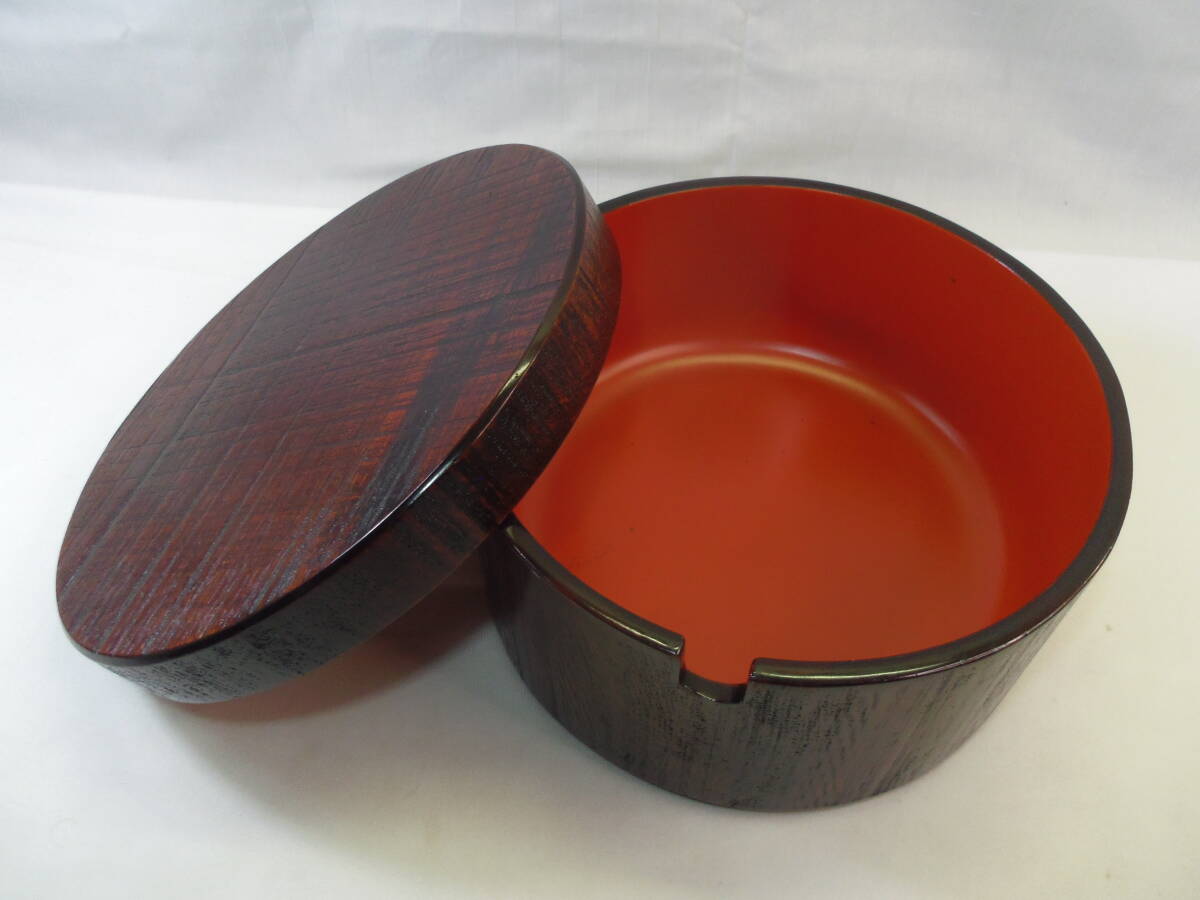 E32◇木製漆器　四国彫 伝統工芸◇おひつ・お櫃・櫃・御櫃◇米・ごはん◇直径25cm×高さ13cm◇送料880円◇