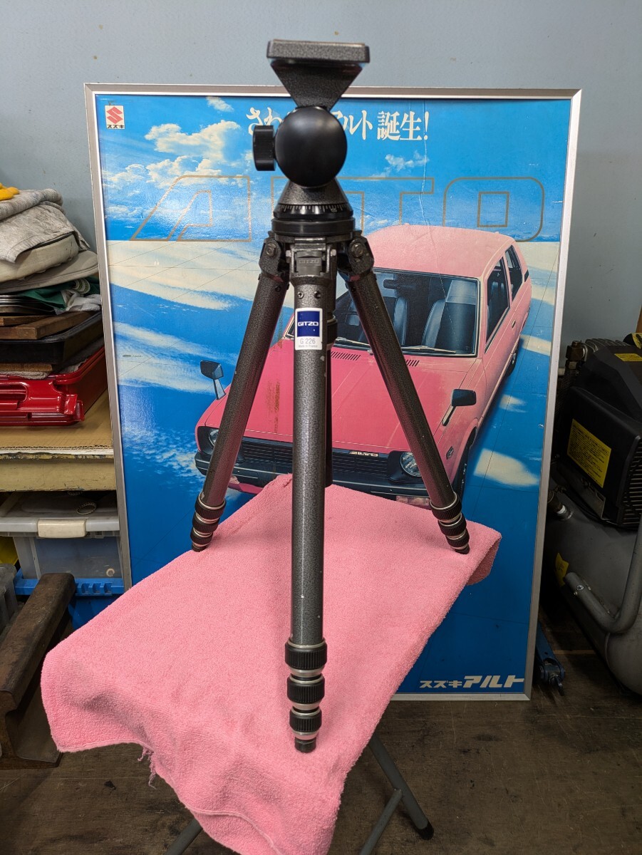 GITZO ジッツオ G226 アルミ三脚 カバー付き 中古現状品 MADE IN FRANCE フランス製 