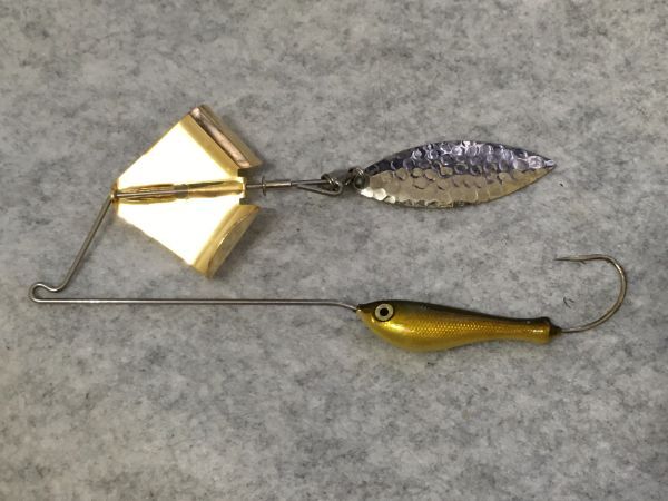 名称不明 バズベイト キンクロ 実重量約18g (84)