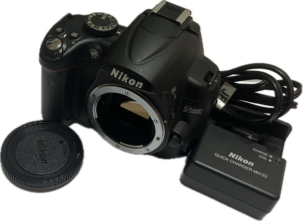 ★極上美品★ ニコン NIKON D5000 ボディ #21540055