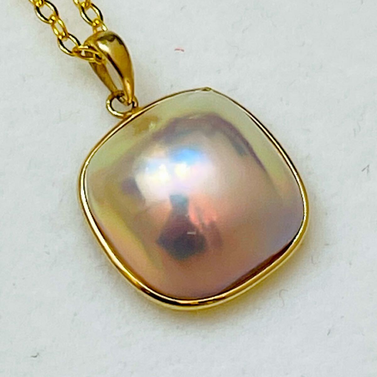 K18 奄美大島産　マベパールネックレス　本真珠　マベ貝 半円真珠 ゴールド necklace アクセサリー K18 パール ネックレス