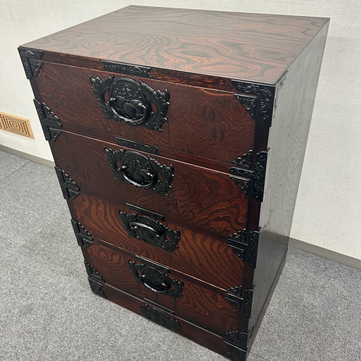 {$data['title']拍卖