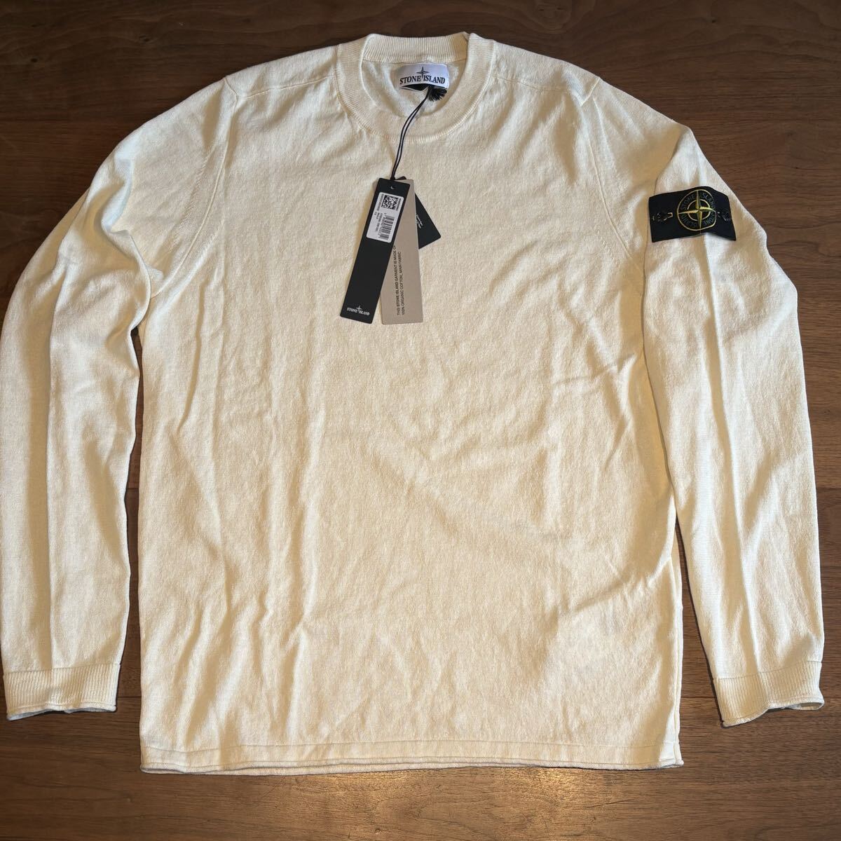 値下げ！ 今期物新品 STONEISLAND ストーンアイランド ニット5100062白L