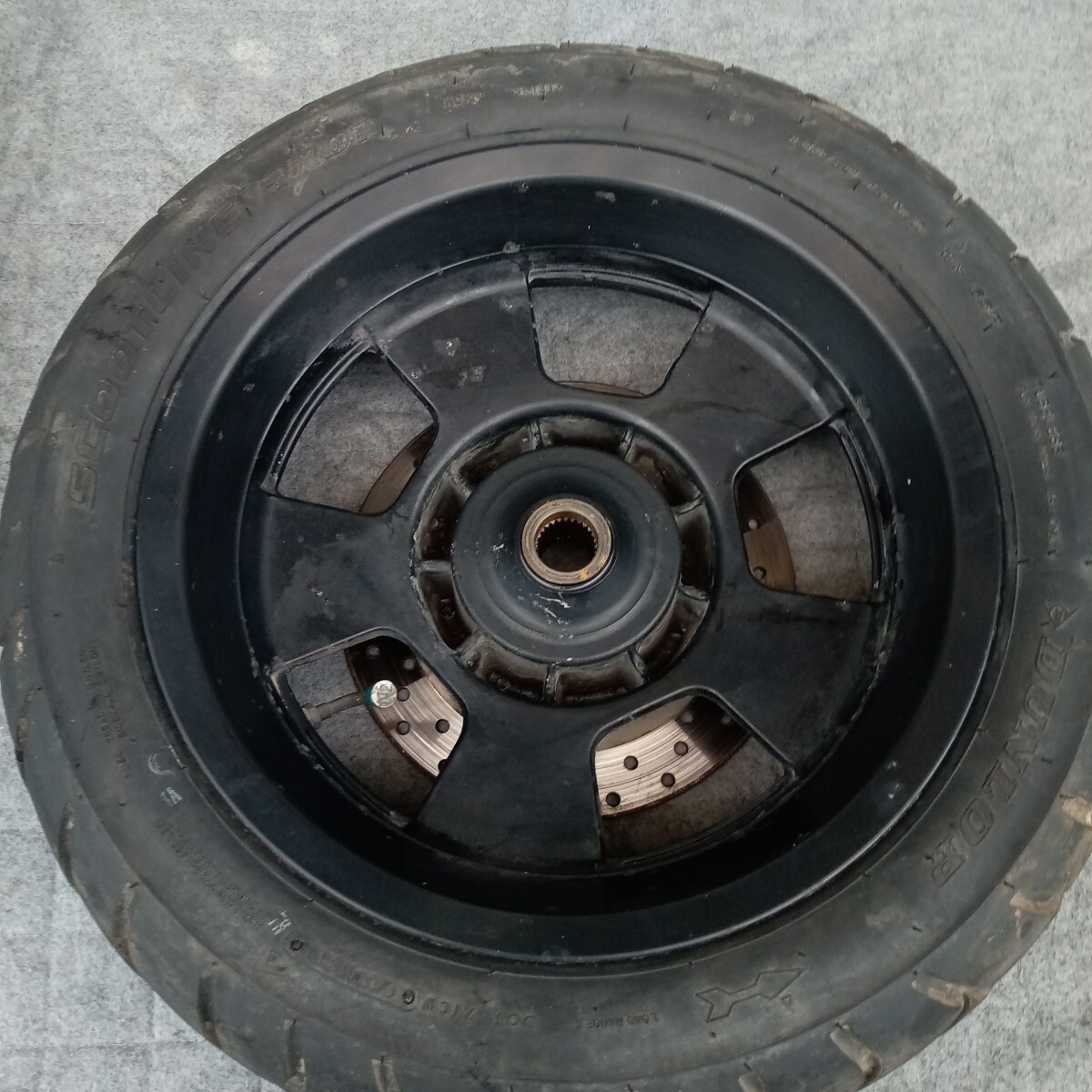 {$data['title']拍卖