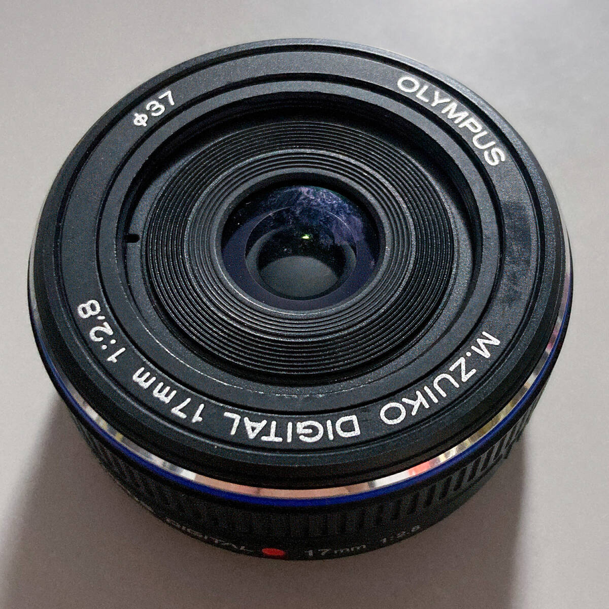 ★ OLYMPUS 17ミリ レンズ 店頭展示 模型 モックアップ 非可動品 F1676