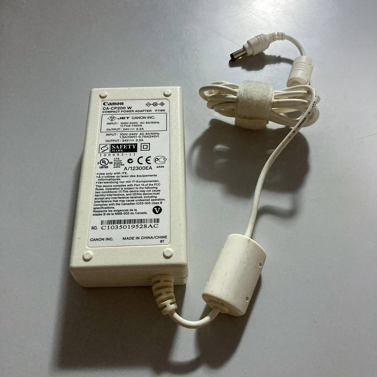 ★ キヤノン ACアダプター CA-CP200 W 中古品 F1692