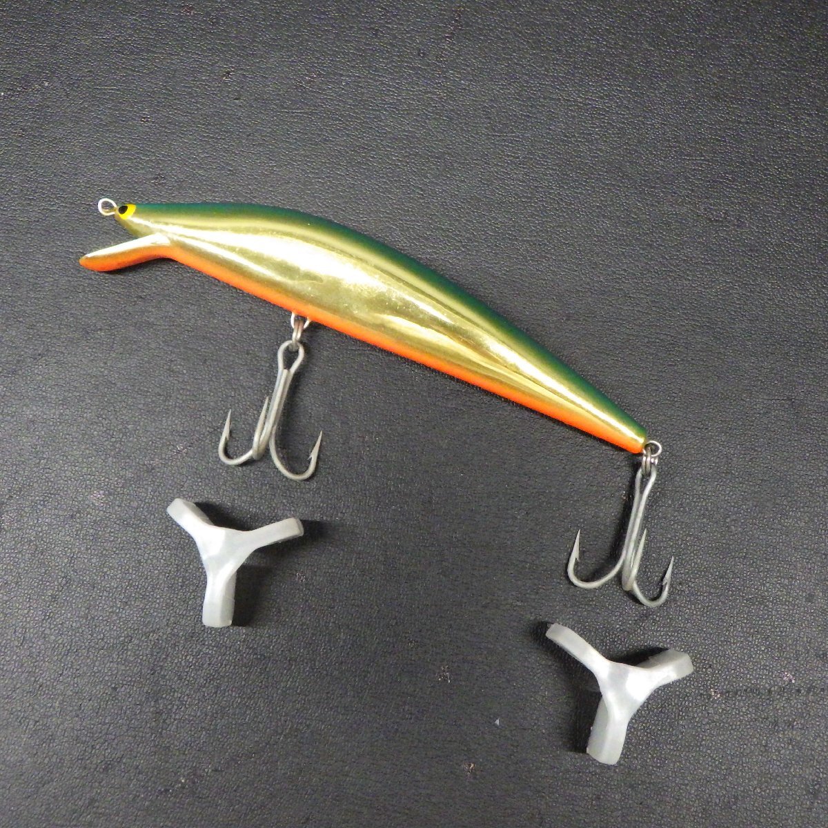 タックルハウス K-TEN ブルーオーシャン 140mm 約27.4g グリーンゴールド/オレンジ ※中古在庫品(17L0404) ※定形外郵便