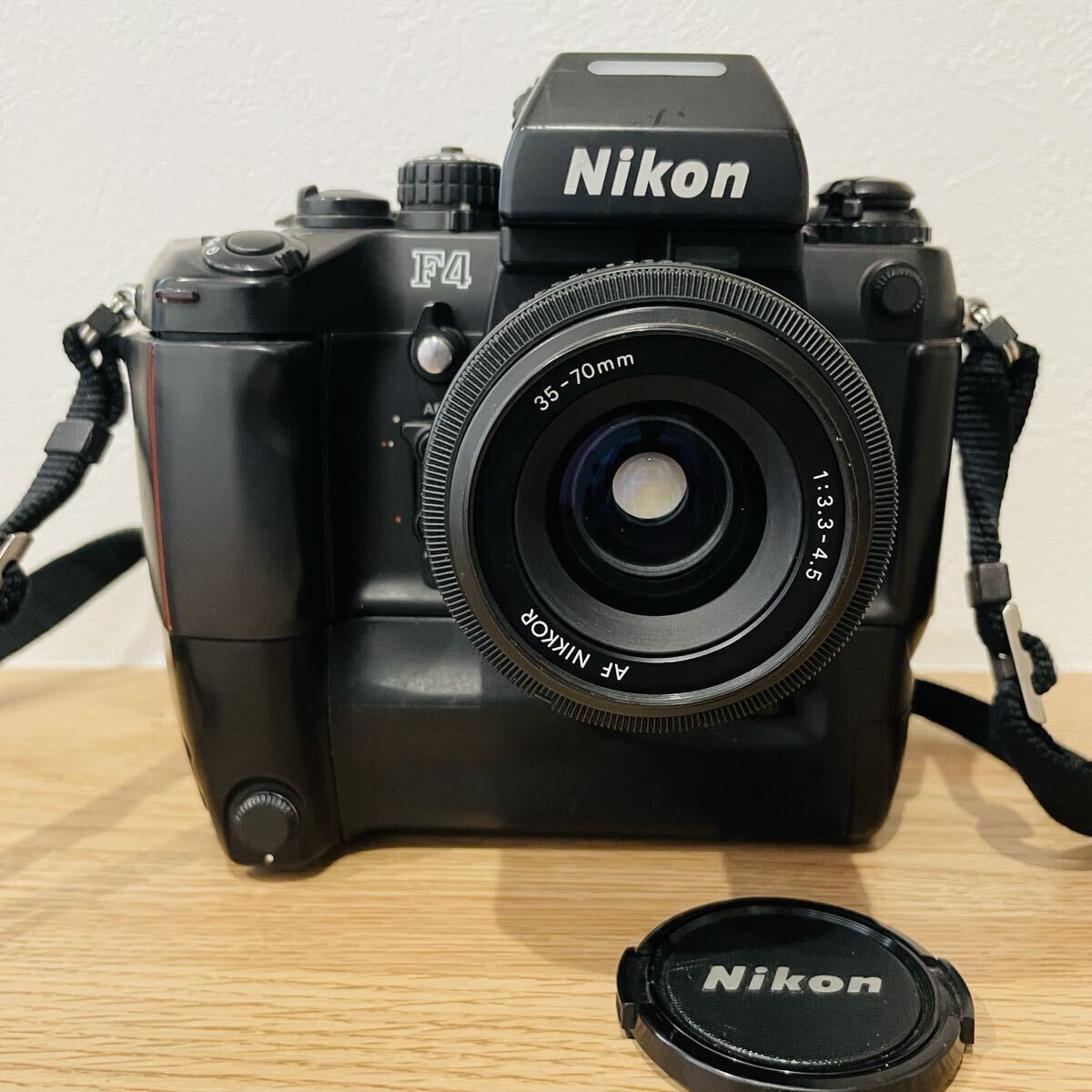 動作品 Nikon ニコン F4 F4E ボディ 本体 MB-23 MF-23 DP-20 レンズ AF NIKKOR 35-70mm 1:3.3-4.5 一眼 フィルムカメラ