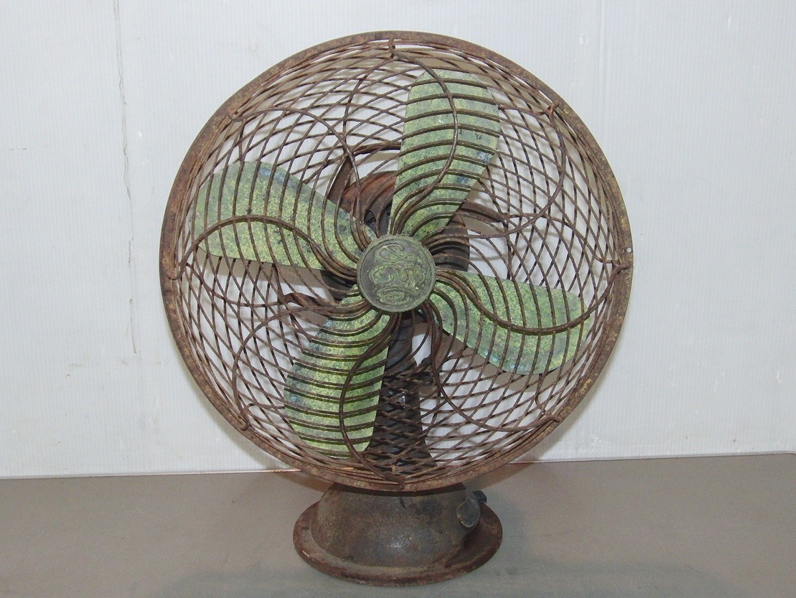 昭和レトロ 東芝 Toshiba C-7032 東芝 ヴィンテージ扇風機 4枚羽根 ノーチェック アンティーク 羽30cm 芝浦製作所　/BT21