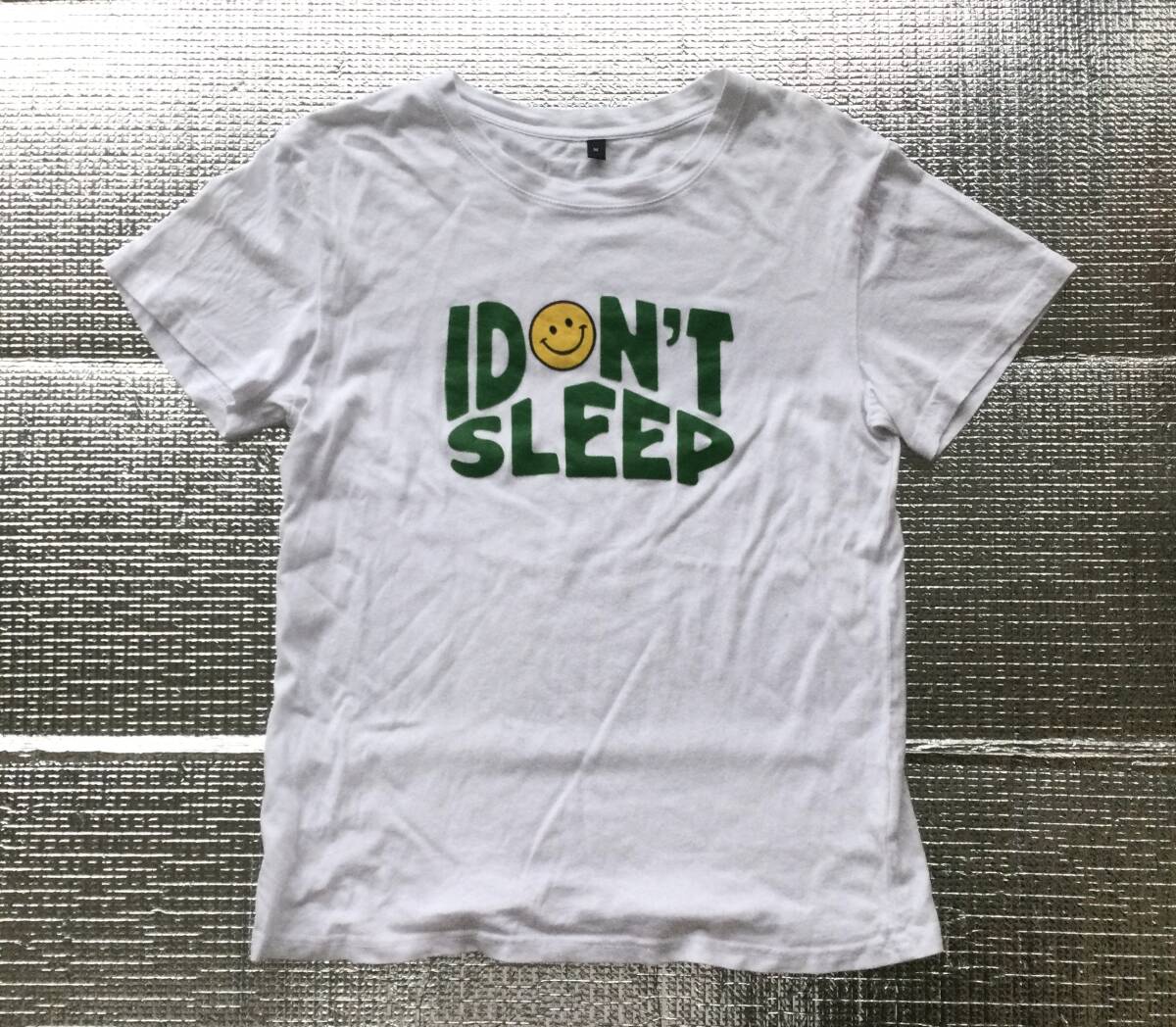 【スマイルSmiley ★スマイリーフェイス★ＩDON'T SLEEP★ハーベイ・ボール】　ニコニコマーク　ニルヴァーナ　カートコバーン　アメカジ　