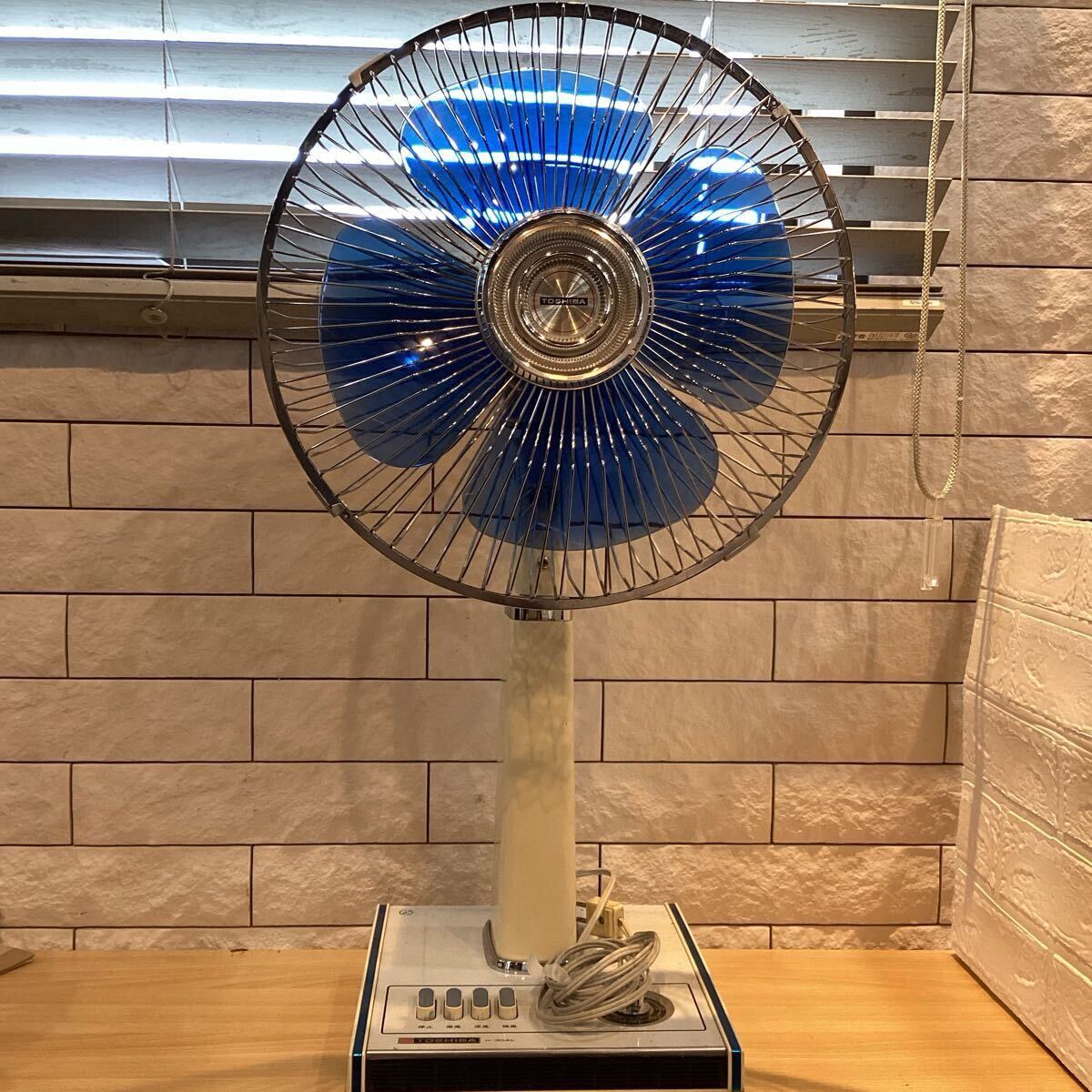 9【15617】TOSHIBA 扇風機　H-30AL レトロ扇風機 昭和レトロ