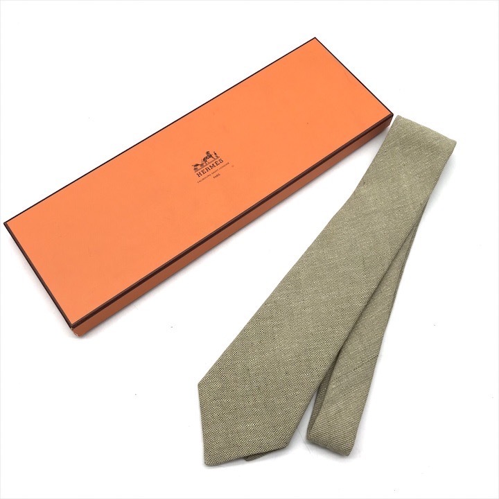 美品 HERMES エルメス ネクタイ メンズ リネン 服飾小物 シンプル 無地 ビジネス 紳士 スーツ フォーマル グリーン系 k6310