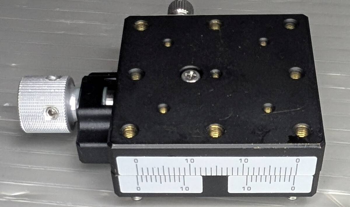 駿河精機 SURUGA B08-11R（X軸 アリ式送りねじ短リード□40mm） (B66)