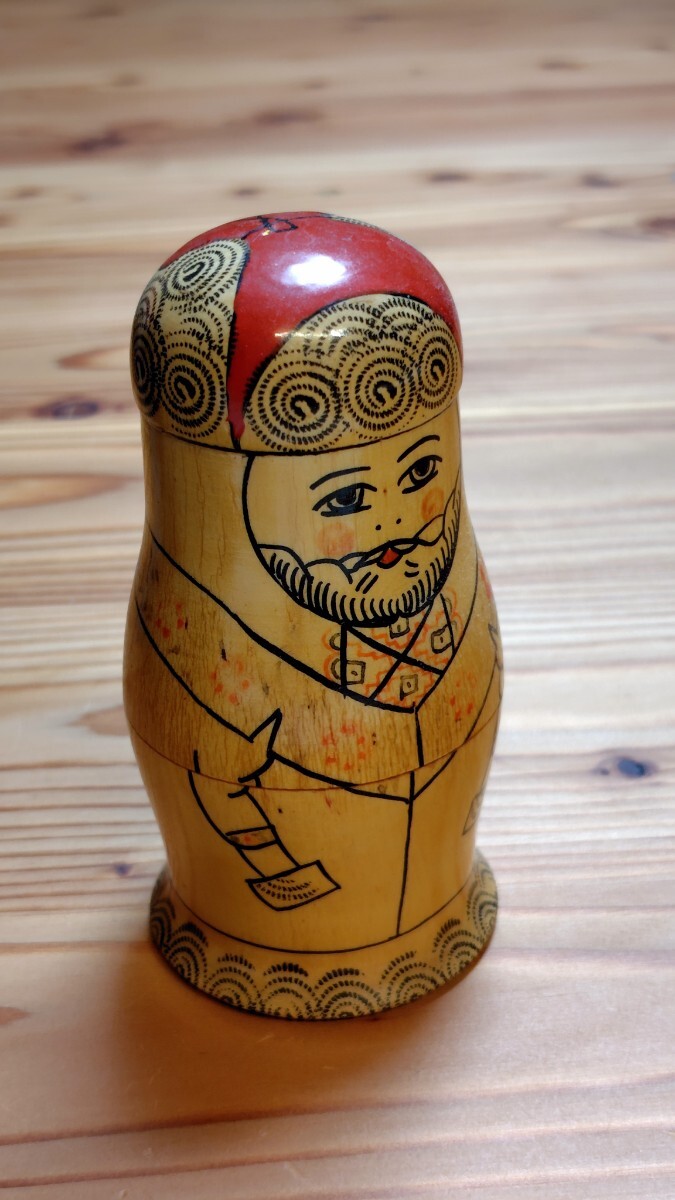 マトリョーシカ 4個セット ロシア 民芸品　旧ソ連時代物　ラベルあり