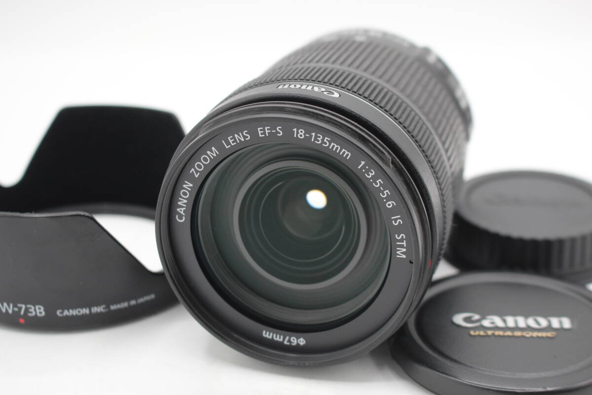 極上品◆Canon キヤノン EF-S 18-135mm F3.5-5.6 IS STM◆8411-1205