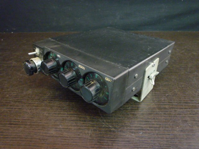 ESA-55135-45 MANIX VHF 1000 CHANNEL SYNTHESIZED MX-2000