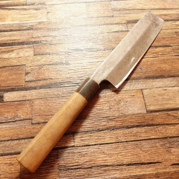 堺刀司 薄刃包丁 研ぎ済 岩国作 水牛柄 片刃 菜切り 180mm