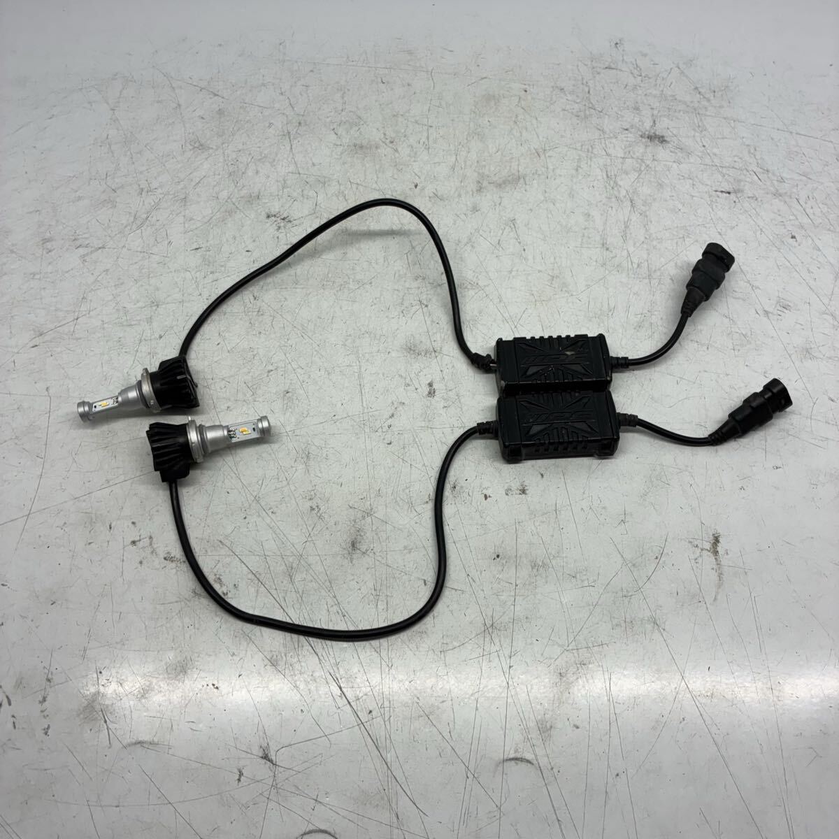【全国一律410円】IPF HB4 H8 H11 H16 バルブ フォグ ランプ ライト ホワイト 白 イエロー 黄色 デュアル LED 球 2色 切替 点灯OK K70048